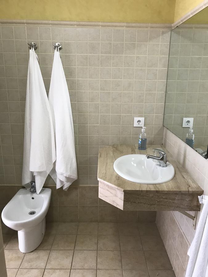 Hostal El Pinar Cadiz 푸리르토레알 외부 사진
